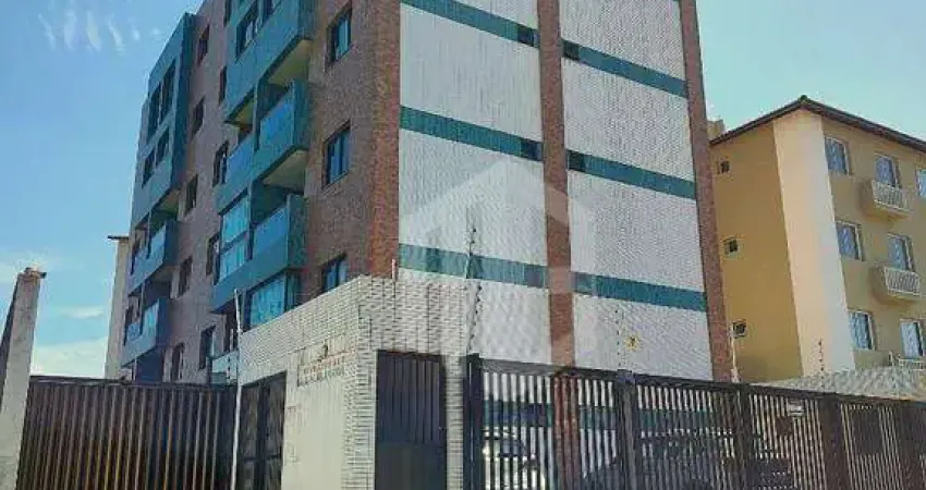 Apartamento Duplex com bom acabamento no bairro de Buraquinho. São 3 quartos, sendo 2 suítes. Boa localização: R$500.000,00