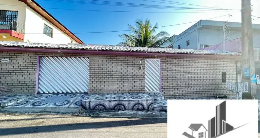 Casa com 3 quartos à venda na Rua Alvarães, 196, Alvorada, Manaus