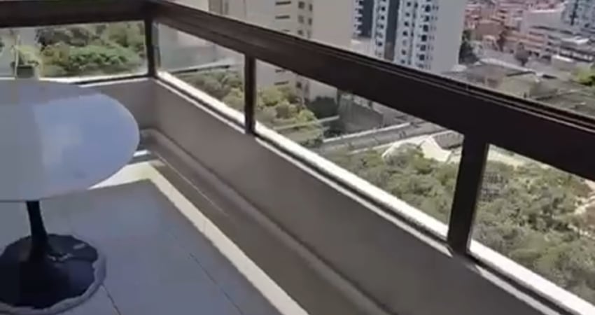 Alugo apartamento 3/4 no corredor da Vitória