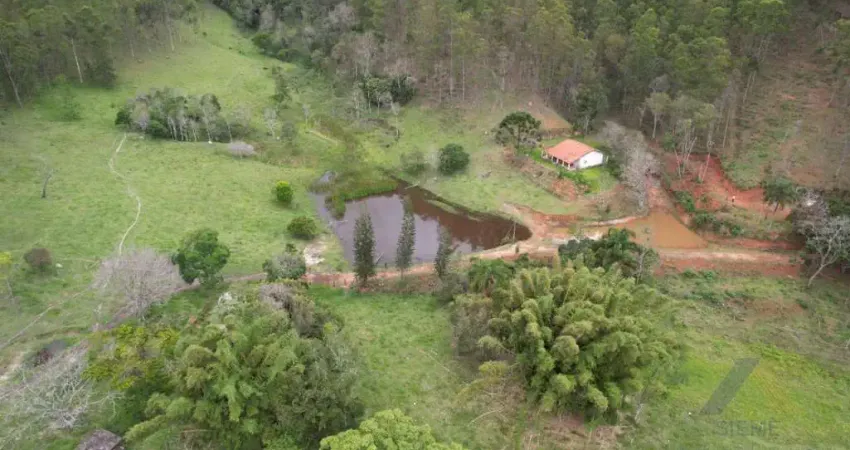 Terreno comercial à venda no Jardim Santo Antonio, Apiaí 