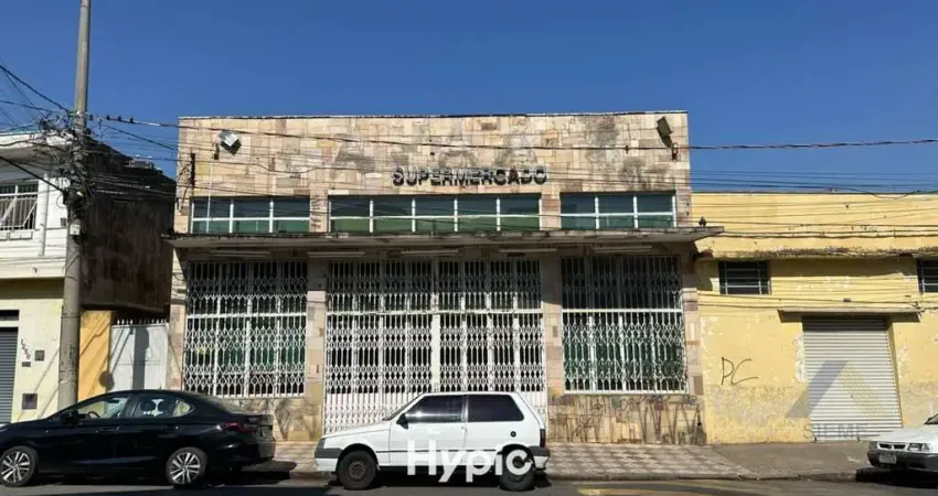 Barracão / Galpão / Depósito à venda na Rua Sete de Setembro, Centro, Salto