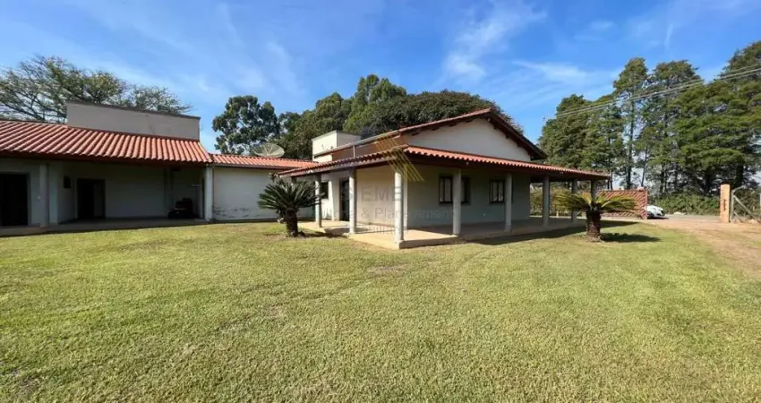 Chácara para venda em salto, distrito industrial, 3 dormitórios, 1 suíte, 3 banheiros, 2 vagas