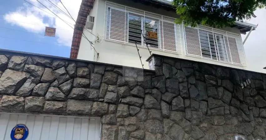 Imperdível casa à venda em belo horizonte-mg, barro preto: 7 quartos, 1 suíte, 2 salas, 4 banheiros, 2 vagas, 168m².