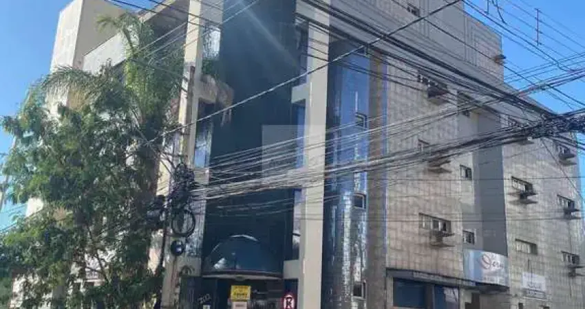 Prédio comercial de alto padrão com 30 salas e 6 vagas de garagem no centro de montes claros-mg