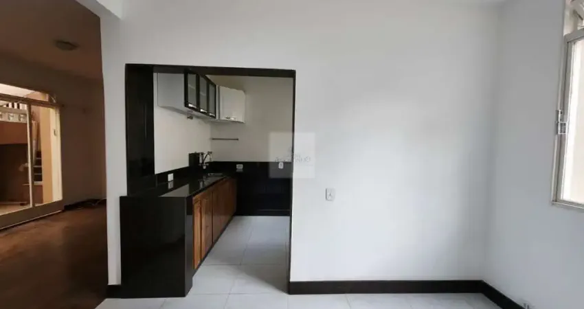 Imperdível: Apartamento à venda em Belo Horizonte - MG, no bairro Santo Antônio - 3 quartos, 1 suíte, 2 salas, 3 banheiros, 1 vaga - 105m².