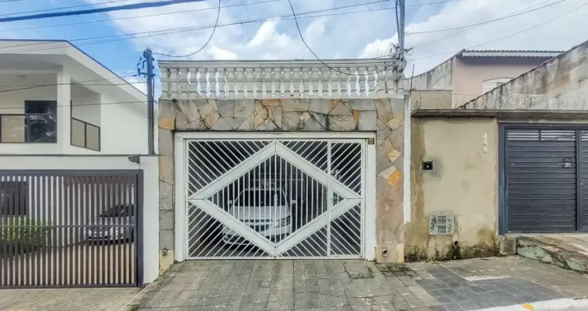 Sobrado para venda em Jardim Teresa com 3 quartos, sendo 1 suíte, 169m²