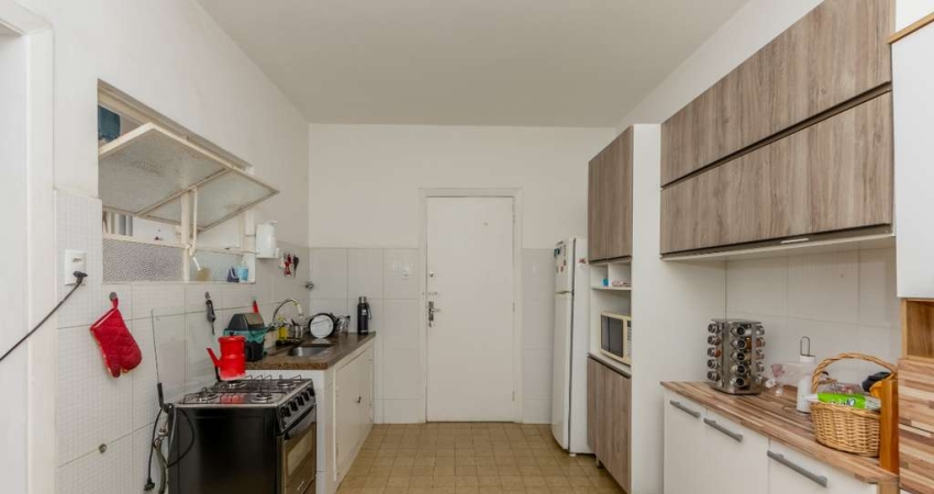 Apartamento tipo para venda com 3 quartos, sendo 1 suíte, 135m²