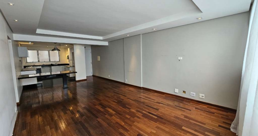 Apartamento tipo para venda e locação em Indianópolis com 2 quartos, sendo 1 suíte, 117m²