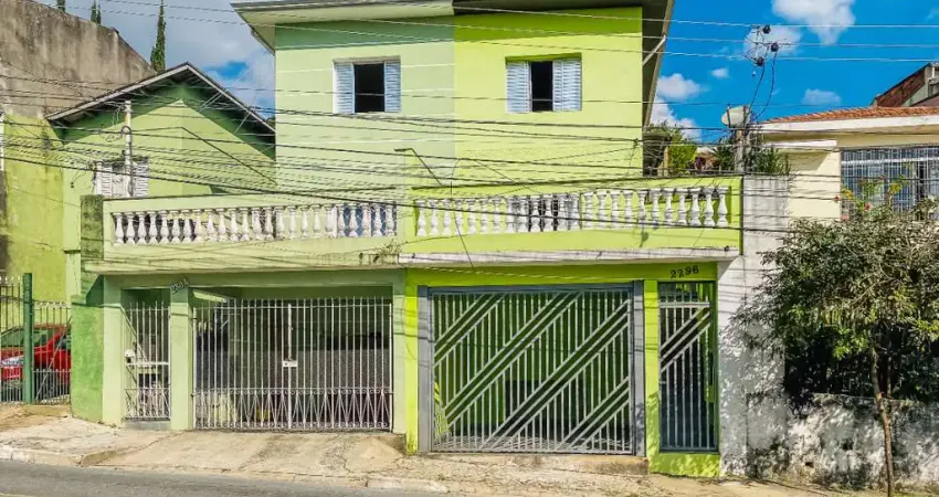 Casa tipo para venda em Vila Mangalot com 3 quartos, 100m²