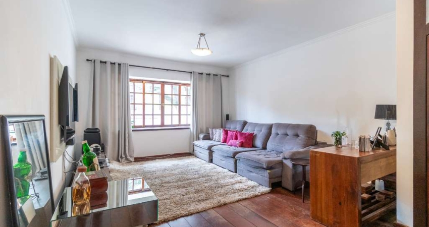 Sobrado para venda em Jardim Regina com 3 quartos, sendo 1 suíte, 273m²