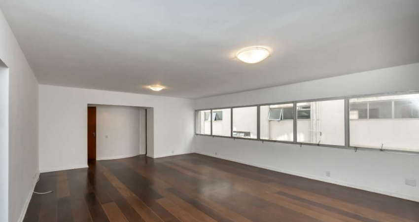 Apartamento tipo para venda com 3 quartos, sendo 1 suíte, 176m²