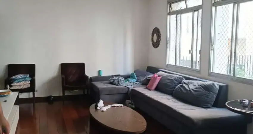 Apartamento tipo para venda em Itaim Bibi com 3 quartos, sendo 1 suíte, 138m²