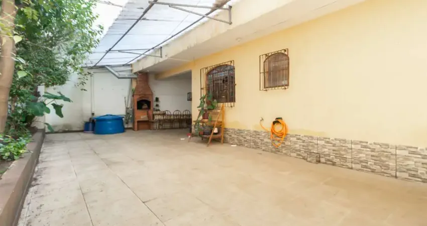 Casa tipo para venda em km 18 com 5 quartos, sendo 1 suíte, 234m²