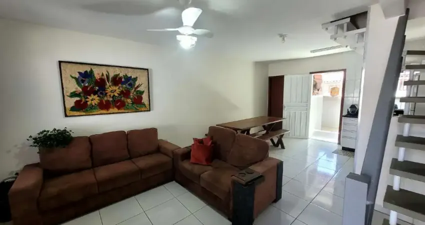 Casa tipo para venda em ingleses do rio vermelho com 2 quartos, sendo 2 suítes, 91m²