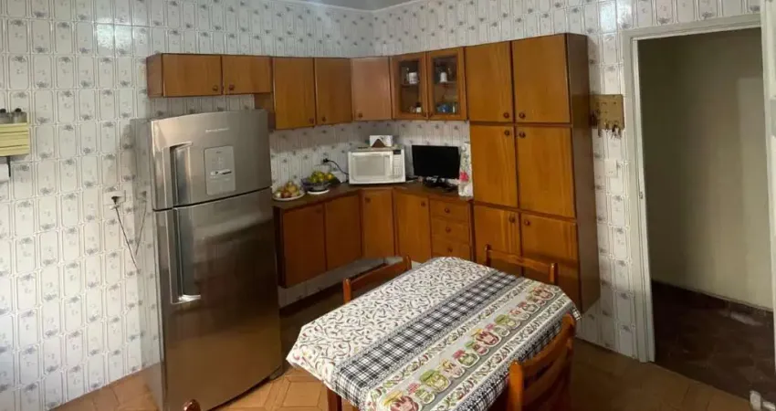 Casa com 3 quartos à venda na Rua Treze de Maio, 654, Vila Galvão, Guarulhos