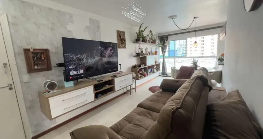 Apartamento tipo para venda em centro com 3 quartos, sendo 1 suíte, 84m²