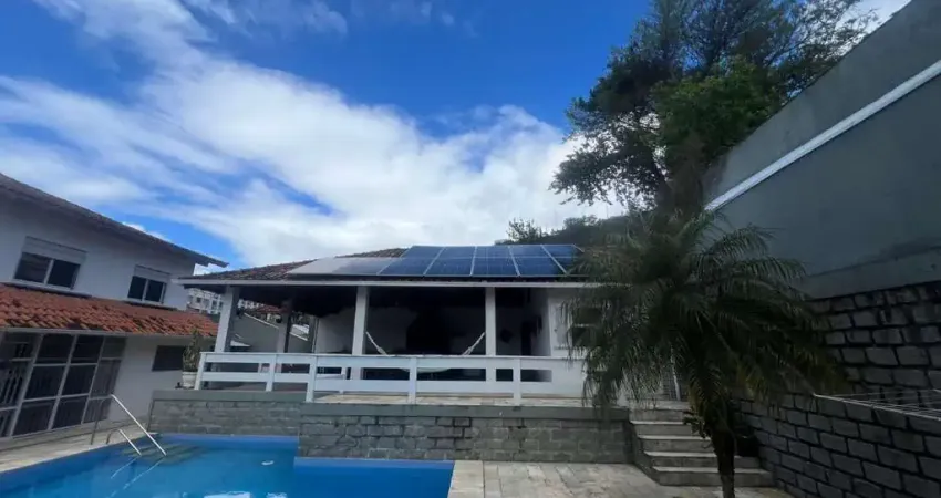 Casa tipo para venda em trindade com 4 quartos, sendo 2 suítes, 370m²