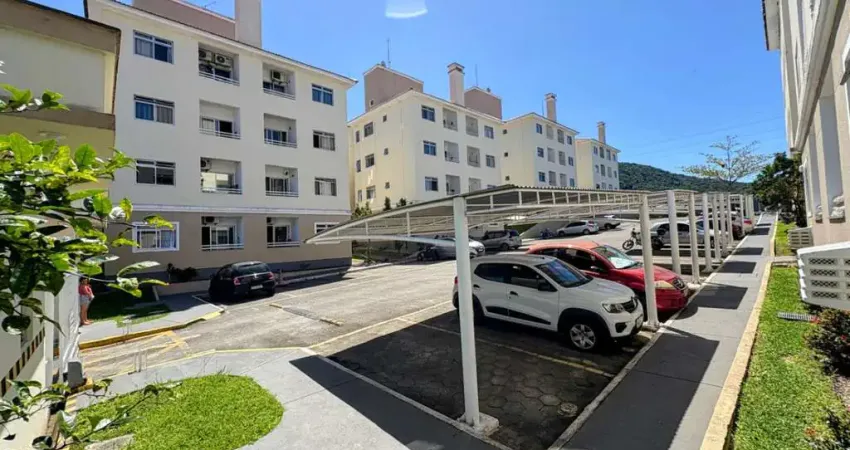 Apartamento com 2 quartos à venda na Rua dos Palmiteiros, 220, Madri, Palhoça