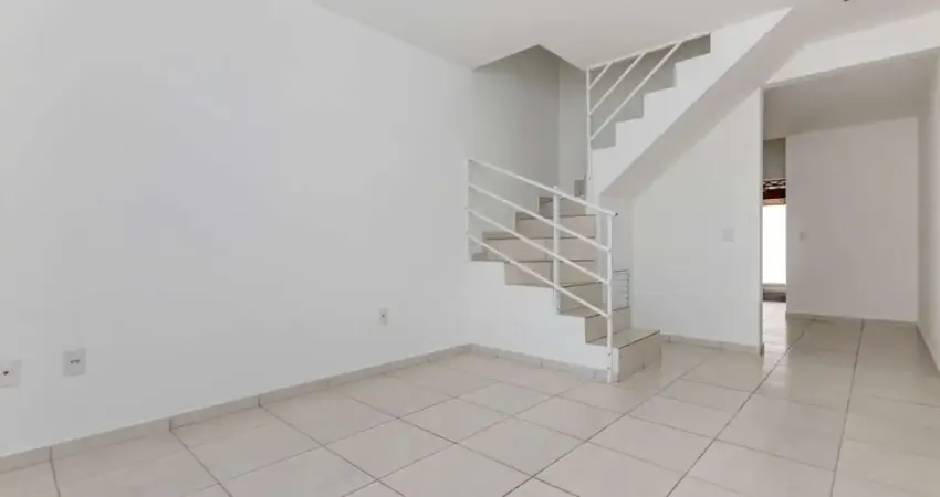 Casa tipo para venda em são francisco de assis com 2 quartos, 75m²