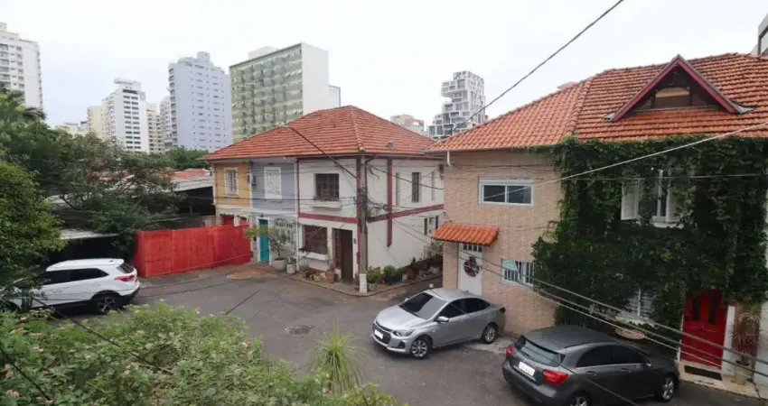 Casa com 2 quartos à venda na Rua Oscar Freire, 2228, Pinheiros, São Paulo