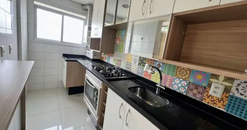 Apartamento para venda em Vila das Palmeiras com 2 quartos , 47m²