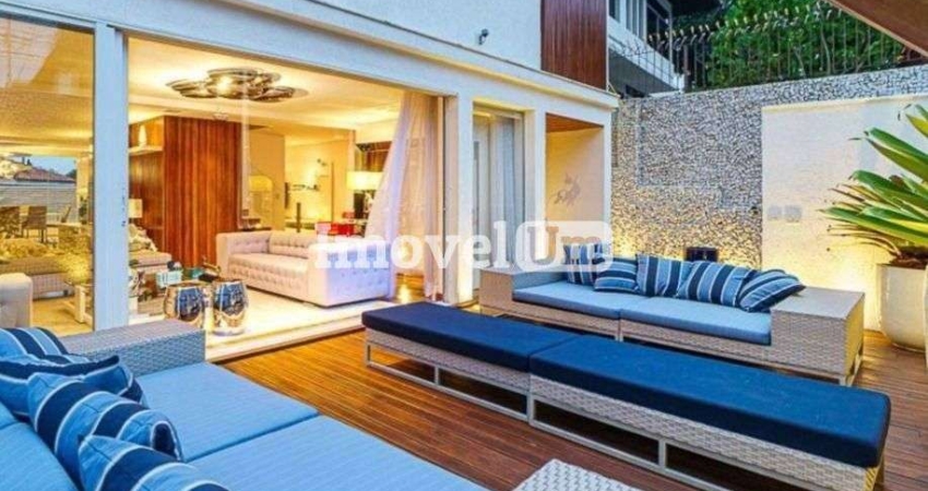 Casa com 3 quartos à venda na Rua Flávio Queirós Morais, Pacaembu, São Paulo