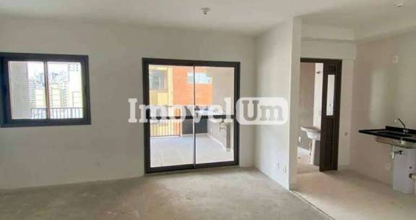 Barra Funda | Apartamento 2 quartos, sendo 2 suites