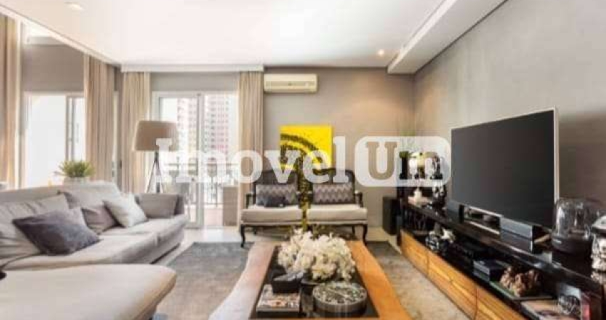 Vila Uberabinha | Apartamento 2 quartos, sendo 2 suites