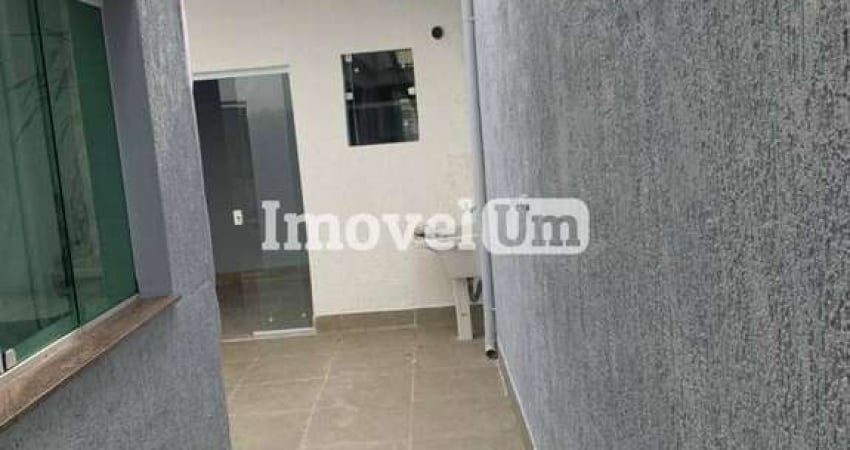 Casa com 2 quartos para alugar na Rua Álvaro Rodrigues, Vila Cordeiro, São Paulo
