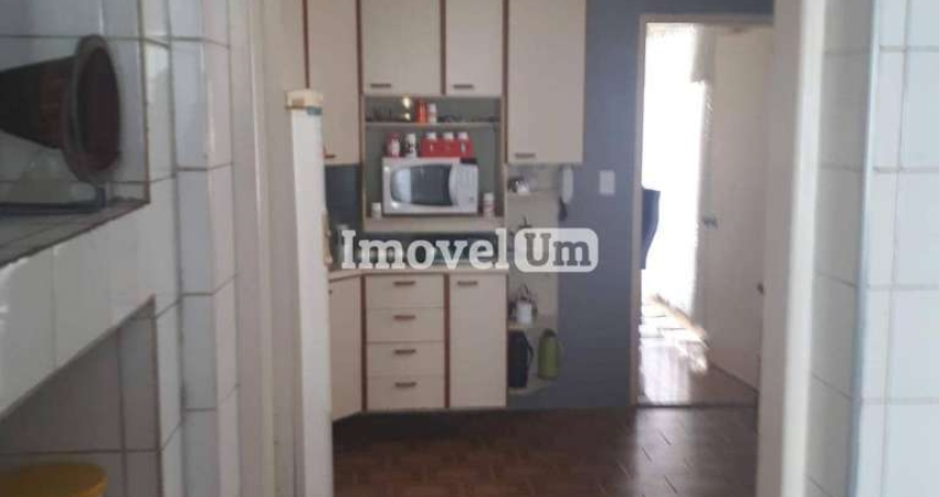 Casa com Edícula, Churrasqueira, Jardim e Suíte com Hidro – 325 m² na Rua Sônia Ribeiro