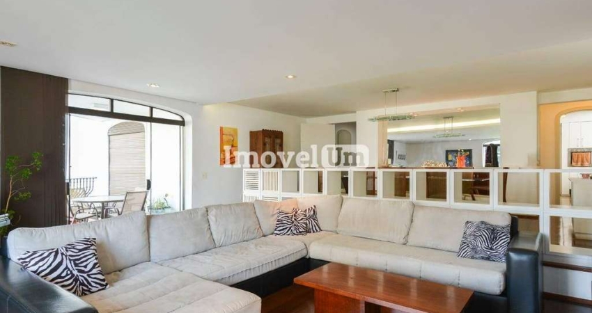 Jardim Paulista | Apartamento 5 quartos, sendo 5 suites