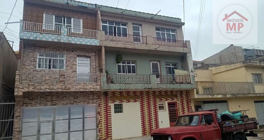 Casa à Venda em Jardim Colorado - 6 Dormitórios por R$800k