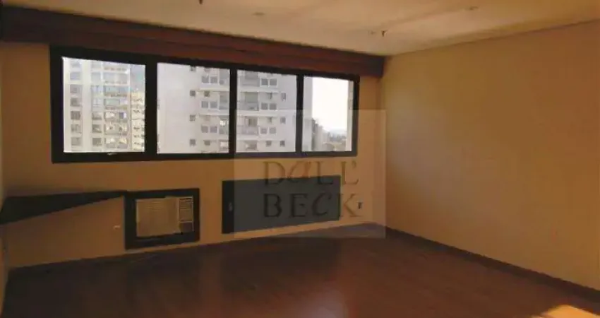 Comercial/Industrial de 36 metros quadrados no bairro Três Figueiras
