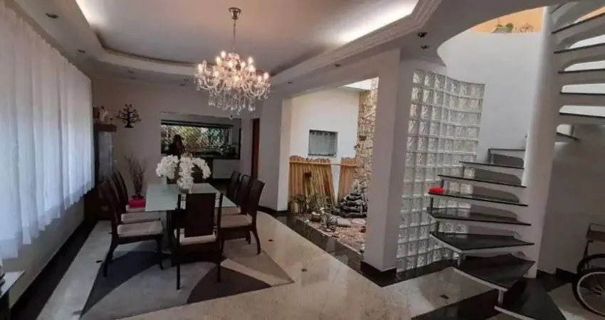 Sobrado à venda, 4 quartos, 1 suíte, 4 vagas, Vila Nova Manchester - São Paulo/SP