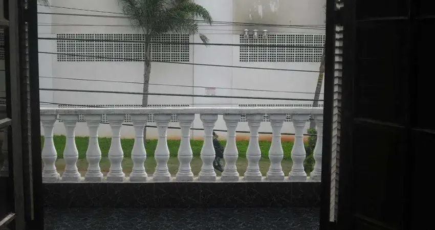 Sobrado à venda, 3 quartos, 2 vagas, Vila Califórnia - São Paulo/SP