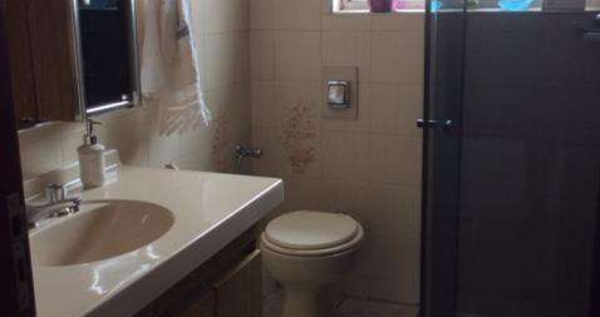 Sobrado à venda, 3 quartos, 2 vagas, Parque Independência - São Paulo/SP