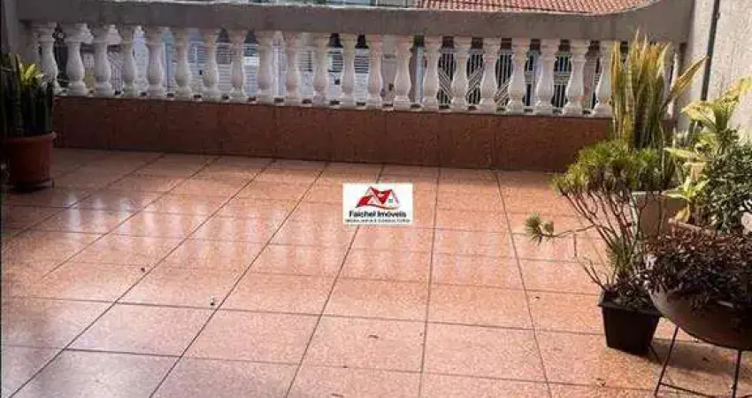Sobrado com 4 dormitórios para venda na Vila Antonieta!!