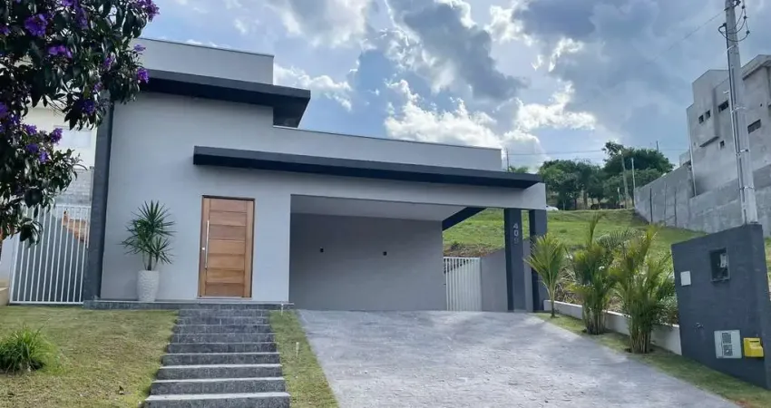 Casa em Condomínio à Venda em Bragança Paulista-SP  3 Quartos, 1 Suíte, 2 Salas  Condomínio Villa Real de Bragança