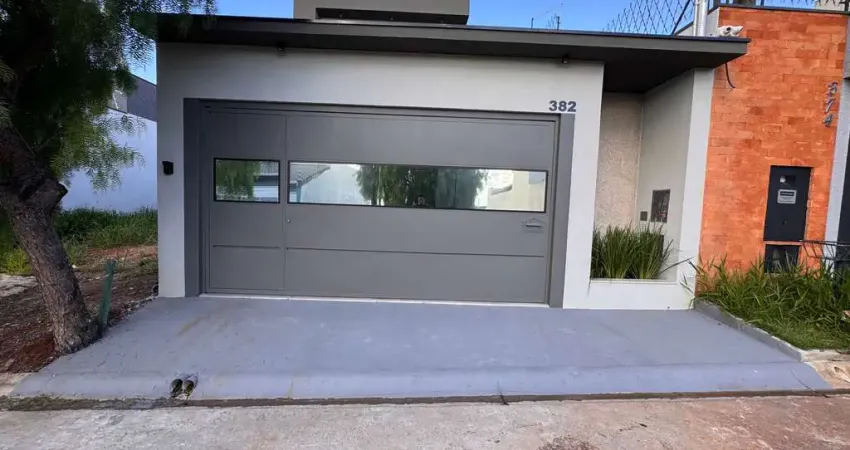 Imperdível Casa à Venda em Bragança Paulista-SP, no Residencial Piemonte - 3 Quartos, 1 Suíte, 1 Sala, 2 Vagas - 147 m².