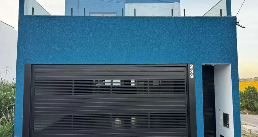 Imperdível oportunidade: Casa à venda em Bragança Paulista-SP, Villa Verde Bragança, 3 quartos, 1 suíte, 2 salas, 2 vagas, 186m².
