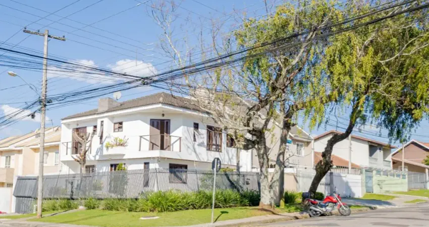 SOBRADO DIFERENCIADO, BEM CONSTRUÍDO, MAIS PRÓXIMO DO VILA HAUER