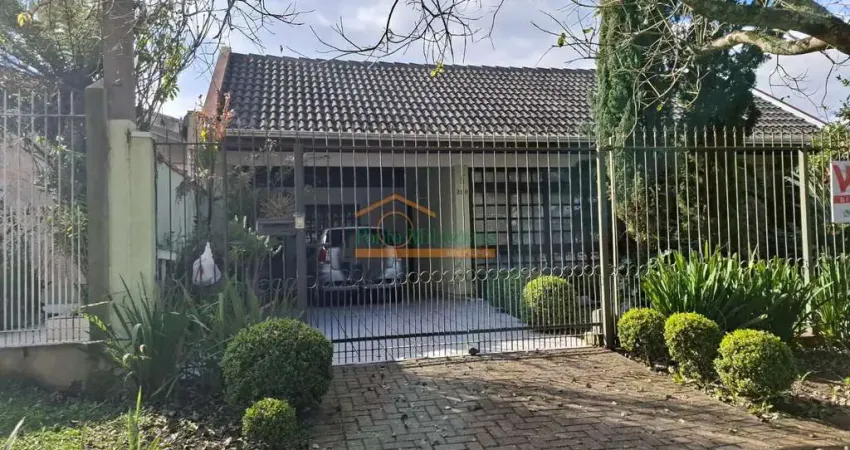 Casa com 4 quartos à venda no São Braz, Curitiba 