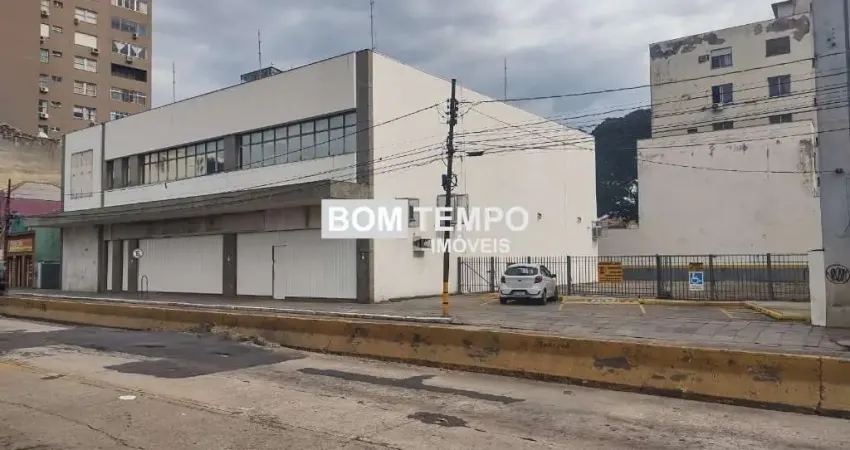 Prédio com 10 salas para alugar no São Geraldo, Porto Alegre 