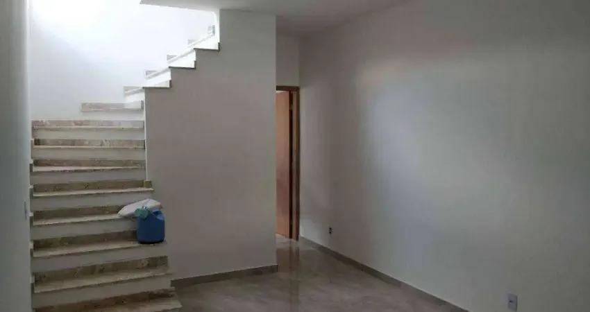 Sobrado com 4 dormitórios à venda, 180 m² por R$ 950.000,00 - Jardim das Indústrias - São José dos Campos/SP