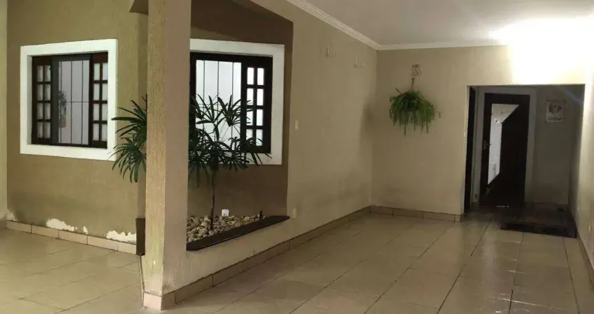 Sobrado à venda, na Villa Branca - Jacareí/SP com 235 m²