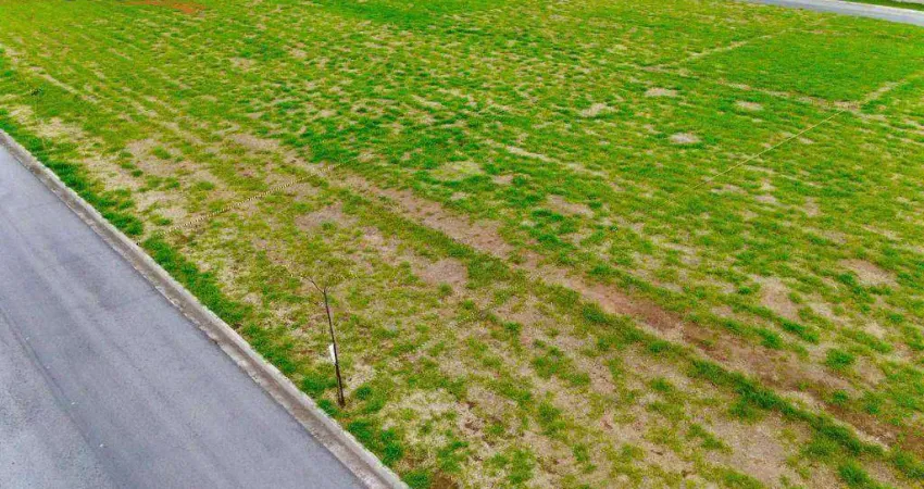 Terreno à Venda em Condomínio Fechado no Jardim das Flores com 250 metros.