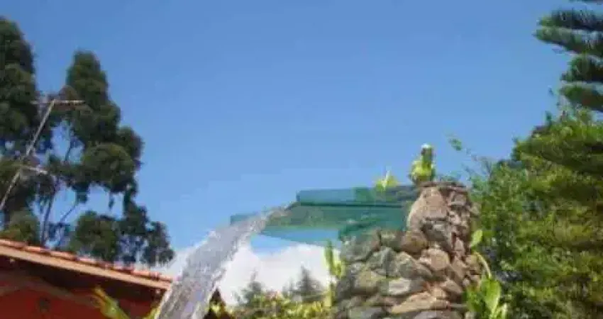 Chácara à venda no Vale do Rio Cachoeira - Piracaia/SP com 2800 m²