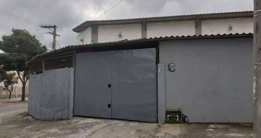 Galpão à venda no Residencial Bosque dos Ipês - São José dos Campos/SP com 240 m²