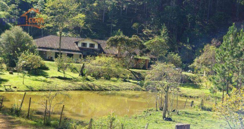 Sítio com 8 dormitórios à venda, 314 m²  - Natividade da Serra - Natividade da Serra/SP