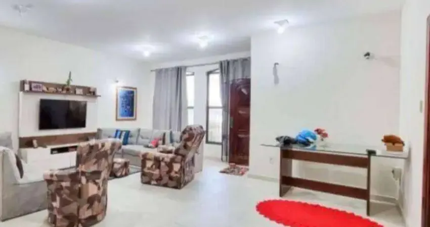 Casa à venda no Vila Ema - São José dos Campos/SP com 307 m²